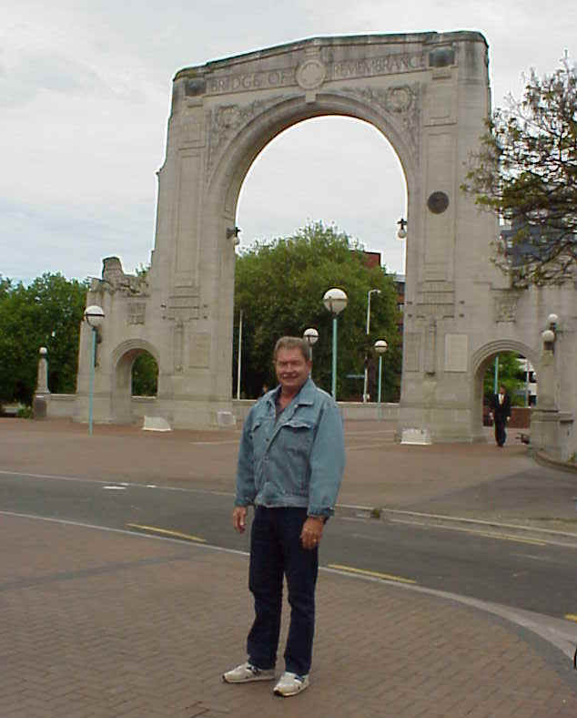 MVC-009L.JPG (63921 bytes)