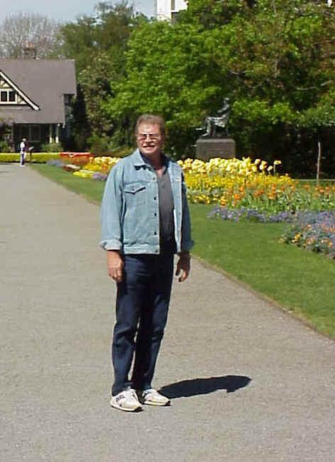 MVC-015L.JPG (90312 bytes)